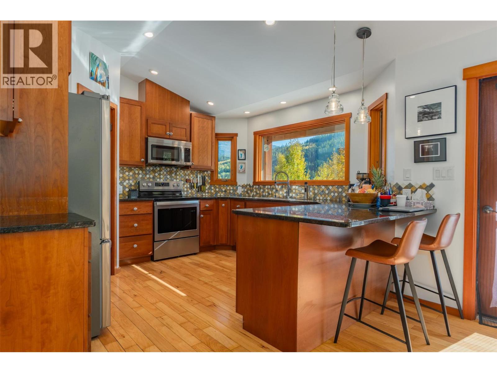 904 Redstone Drive - 16