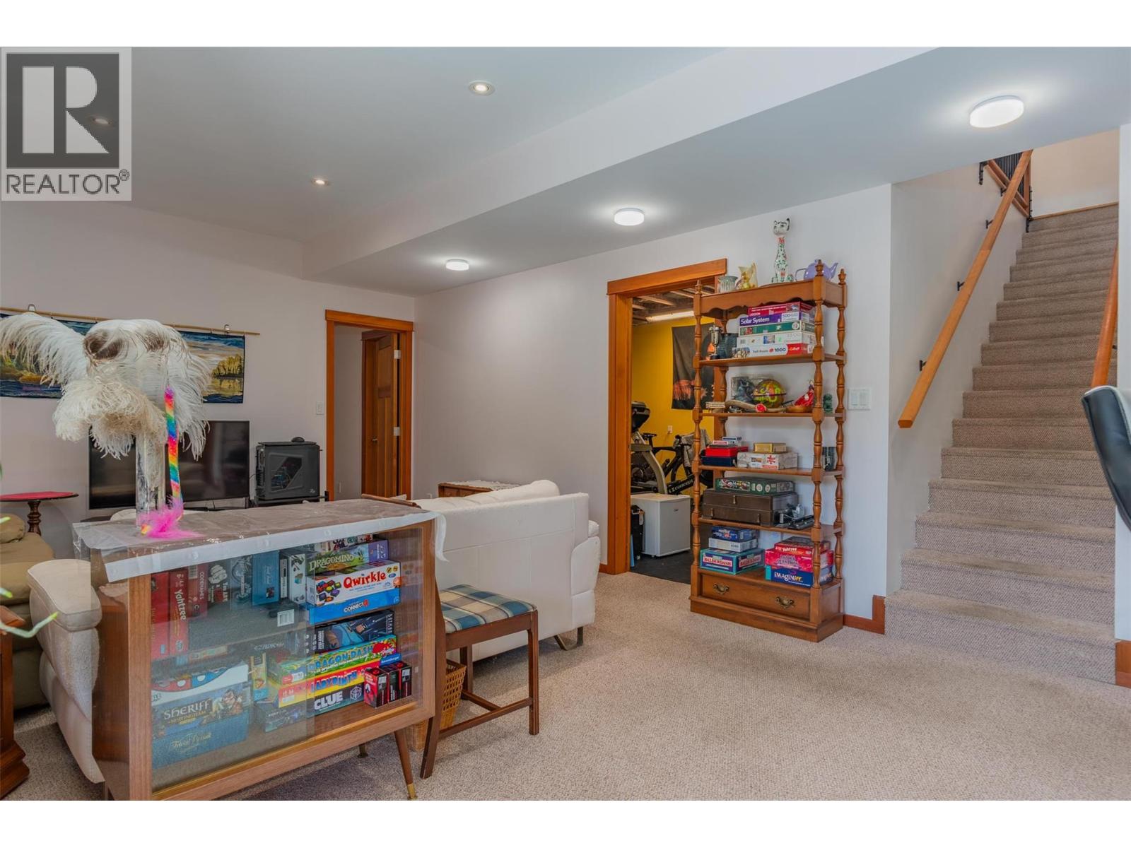 904 REDSTONE DRIVE - 35