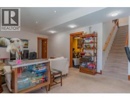 904 Redstone Drive, Rossland, BC V0G1Y0 Photo 35