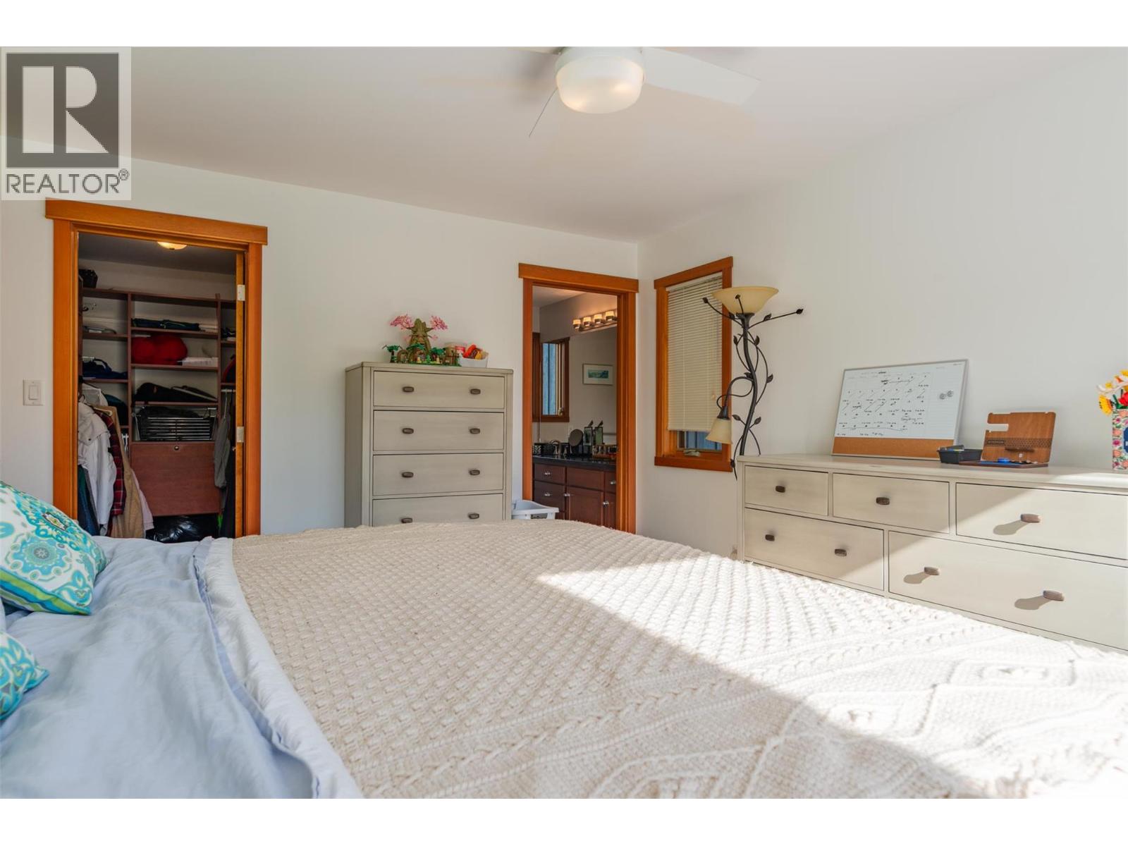 904 Redstone Drive - 30