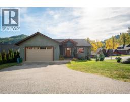 904 Redstone Drive, Rossland, BC V0G1Y0 Photo 48