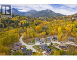 904 Redstone Drive, Rossland, BC V0G1Y0 Photo 59