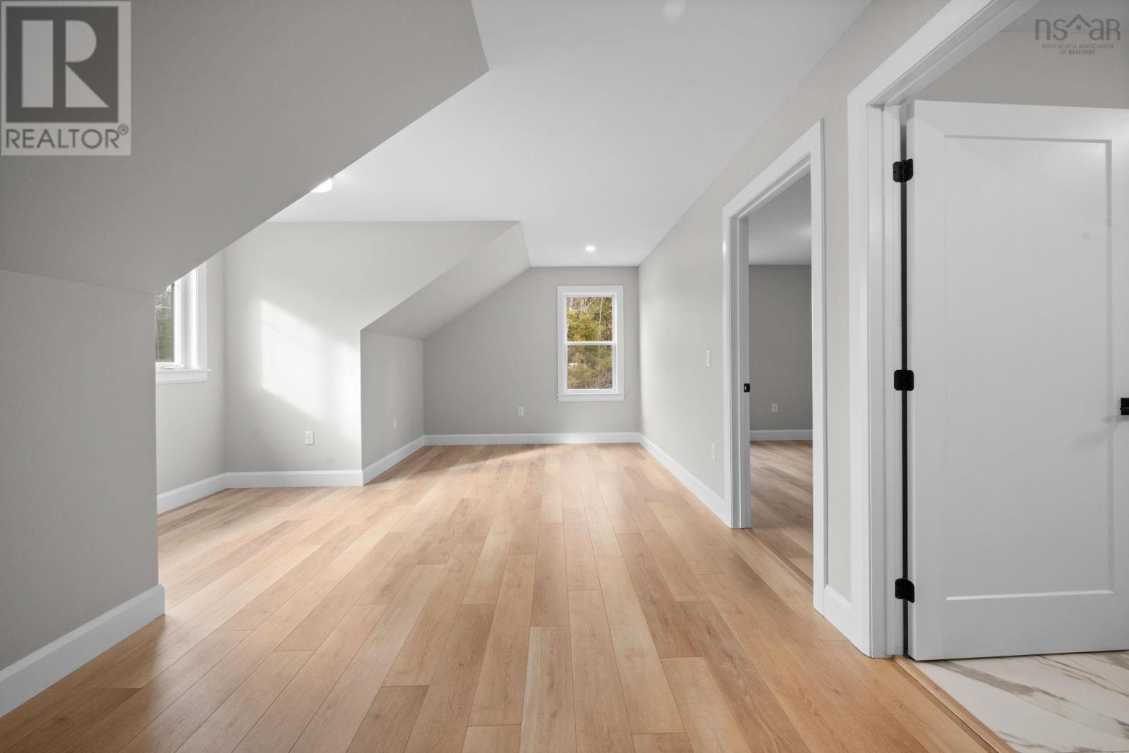 Property 37 of 50 of 289 Orchid Court