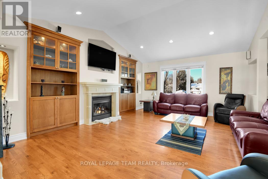 6637 STANMORE STREET - 6
