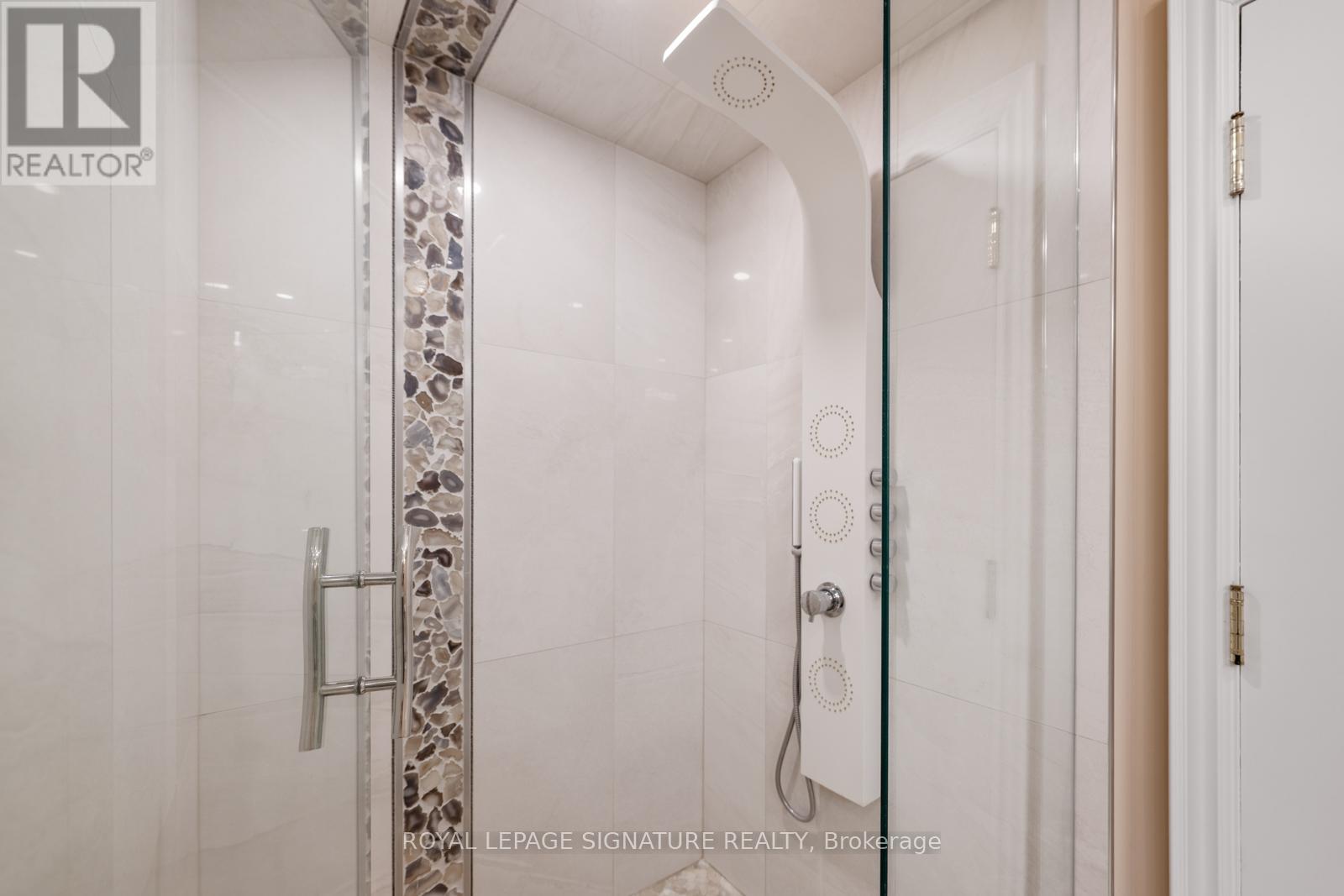 #PH9 7300 YONGE STREET - 32