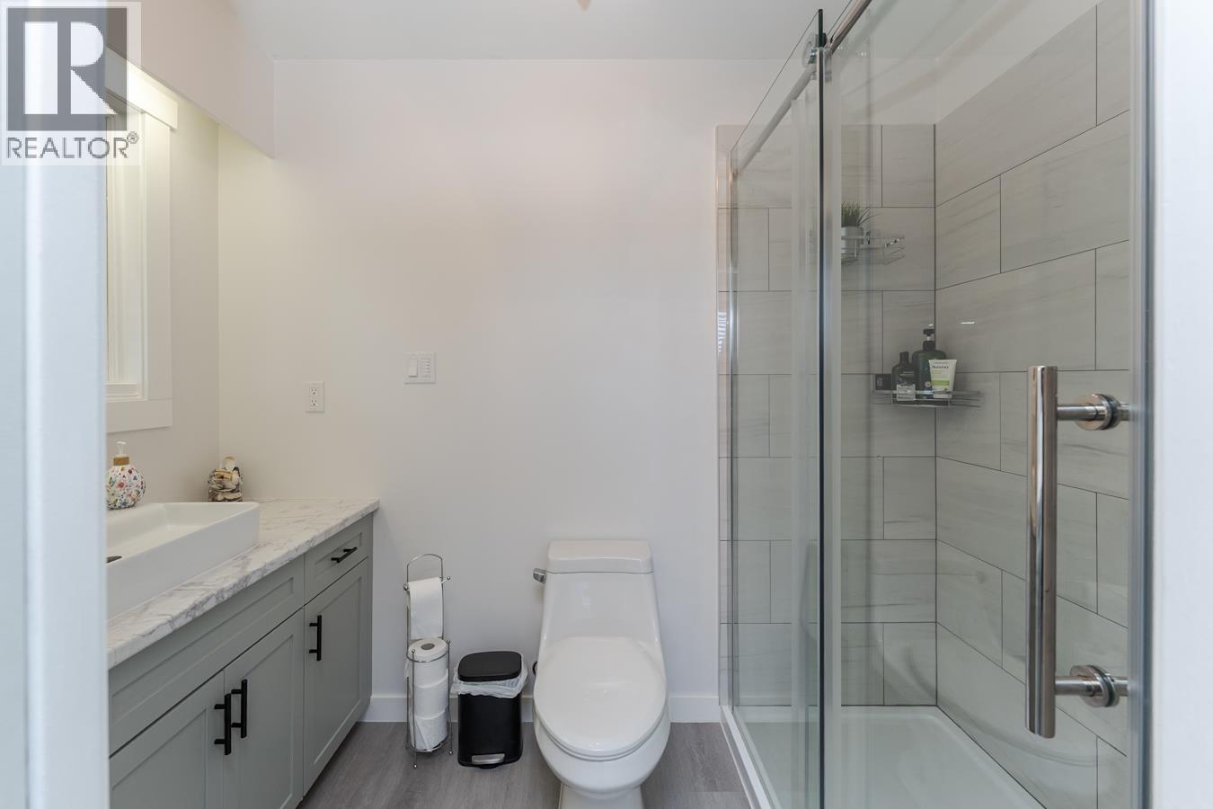 1625 GILLETT STREET - 15