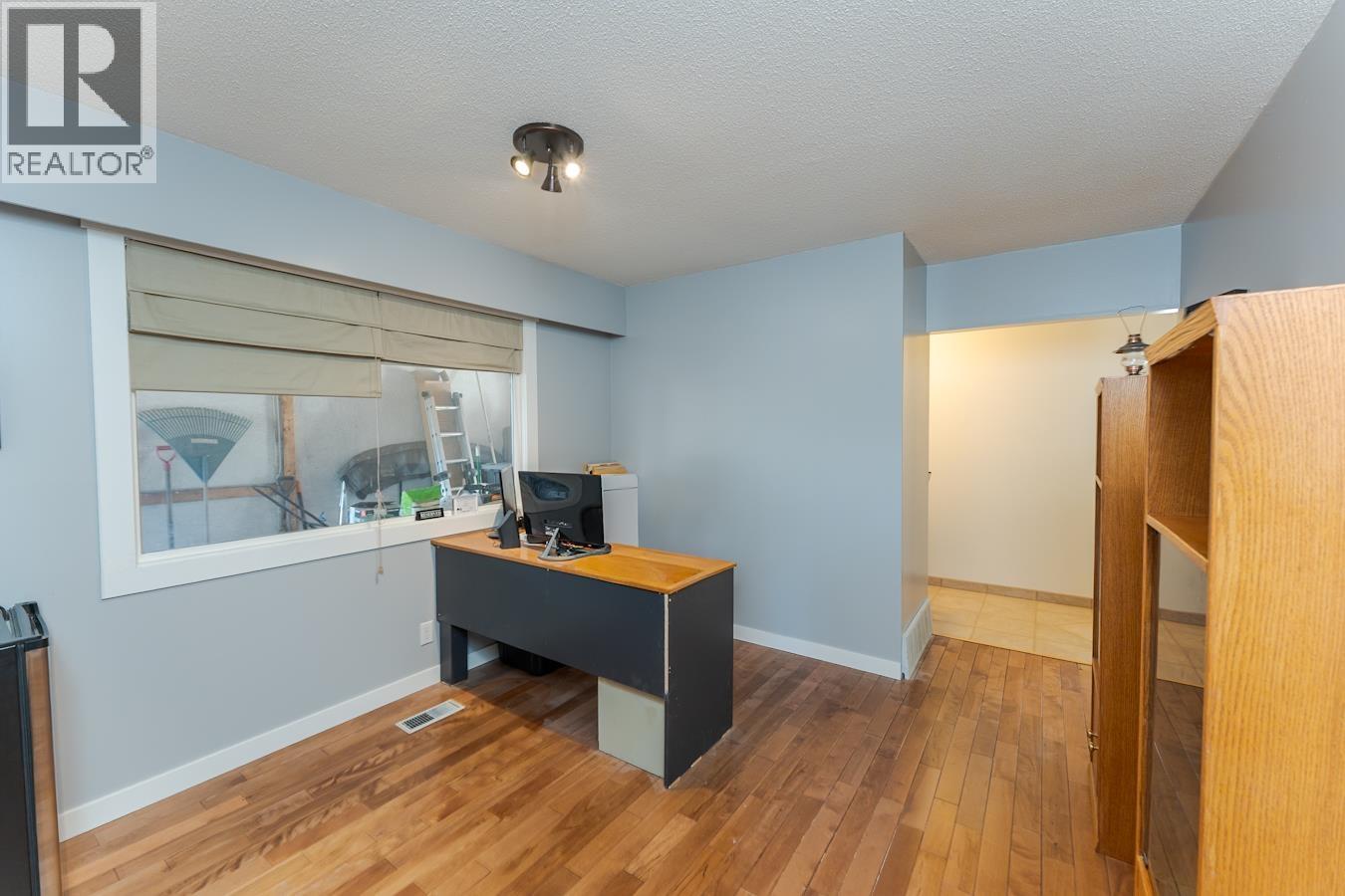 1625 GILLETT STREET - 19