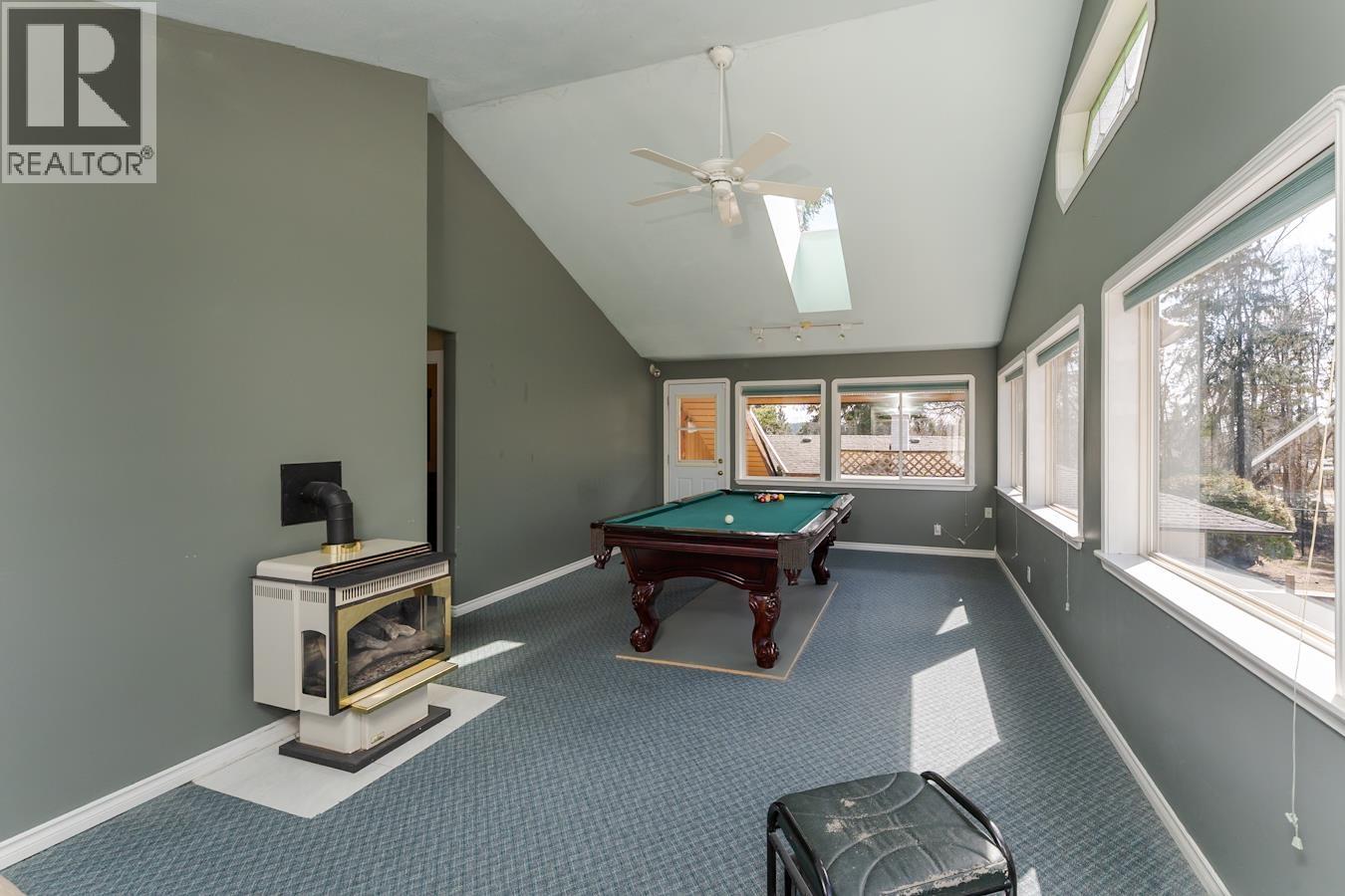 1625 GILLETT STREET - 20