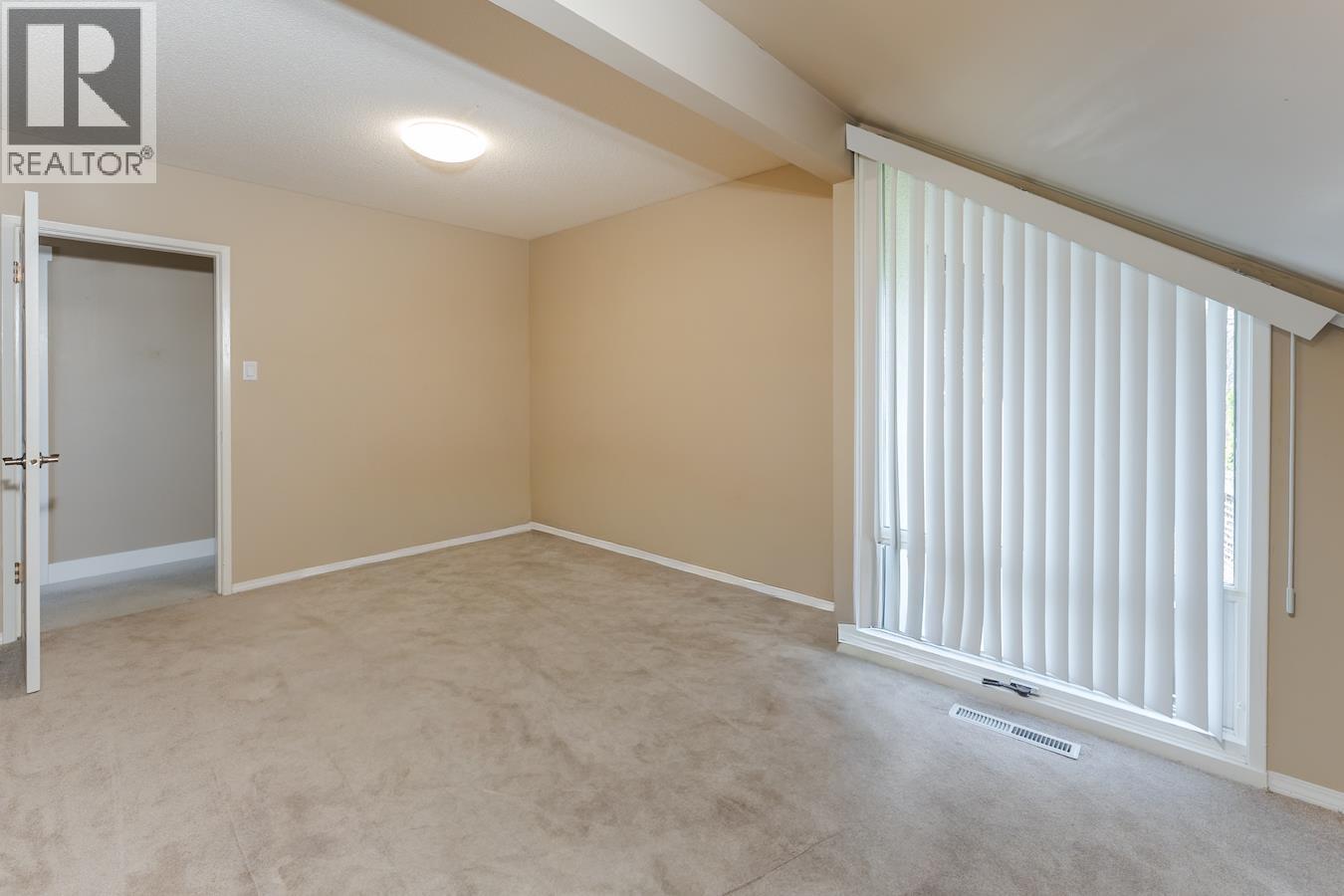 1625 GILLETT STREET - 23