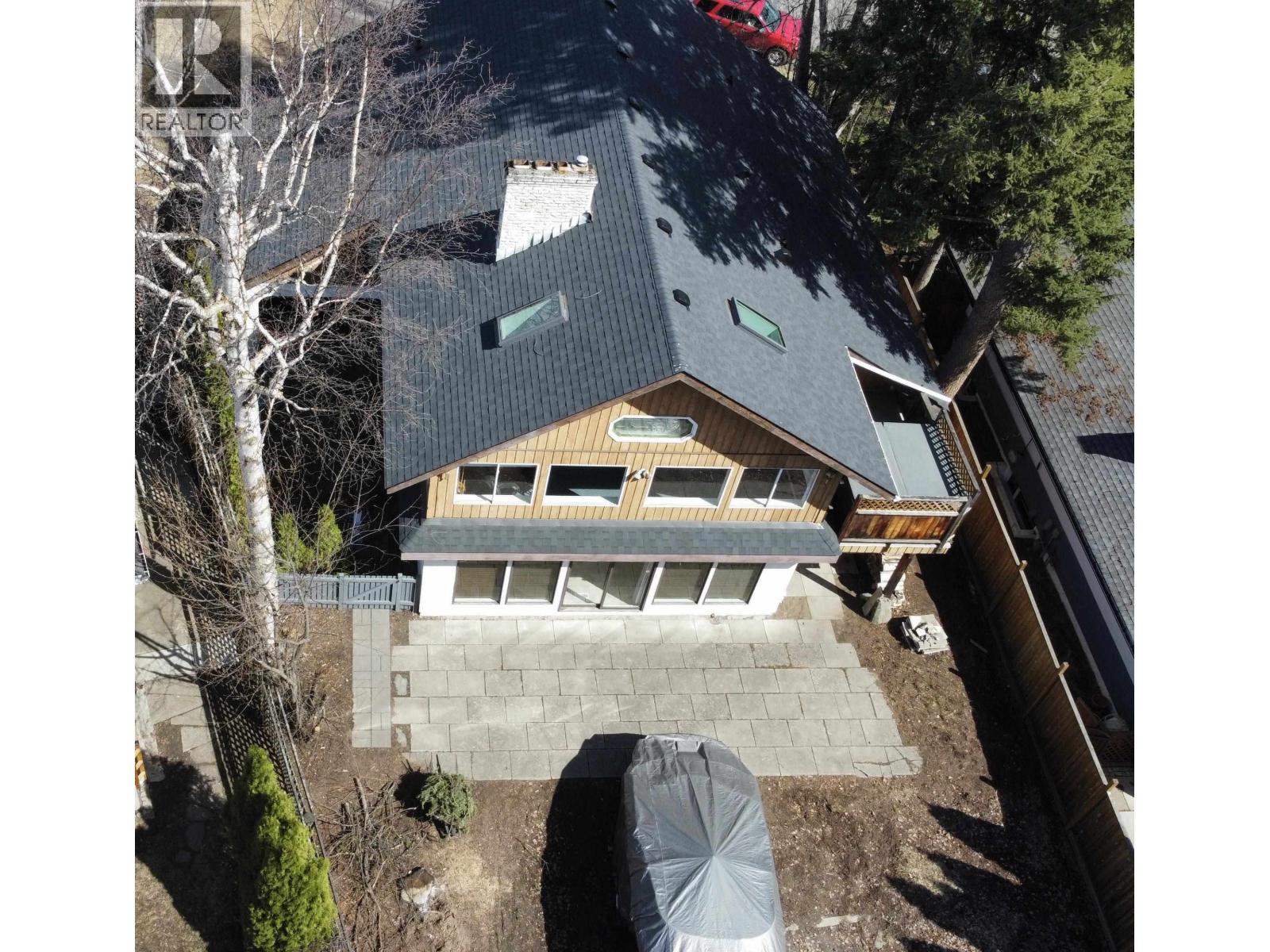 1625 GILLETT STREET - 39