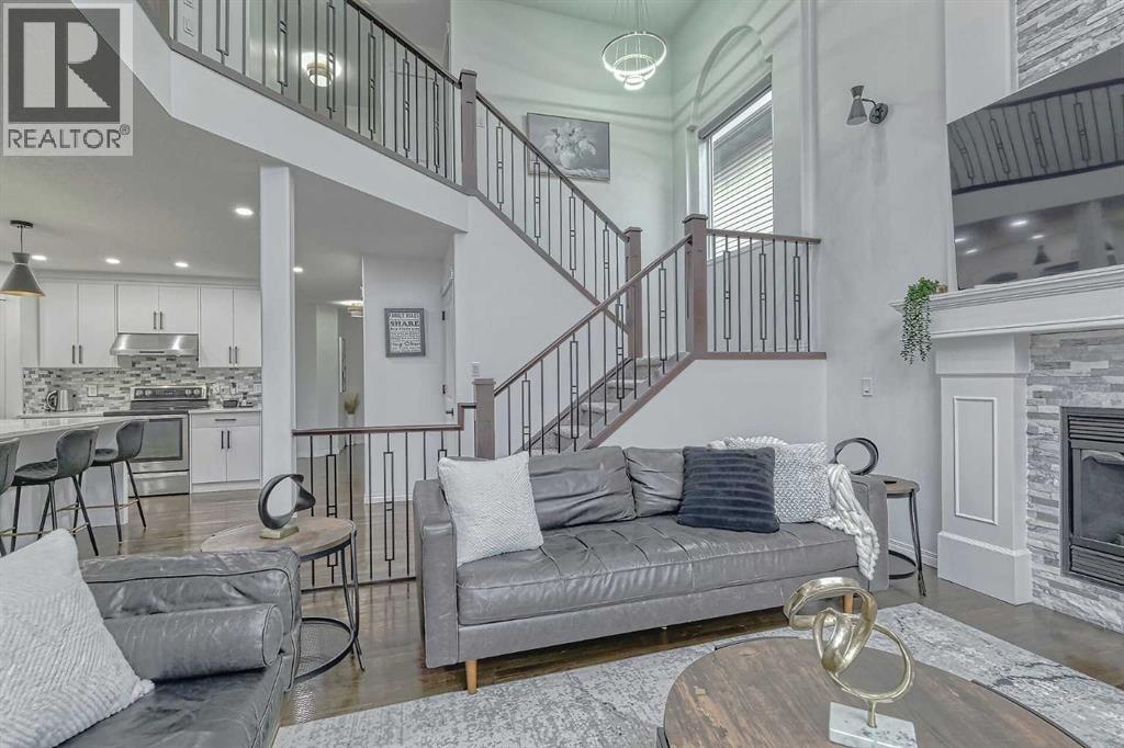 Single Family House for Sale in  Kincora Drive NW Kincora Calgary 