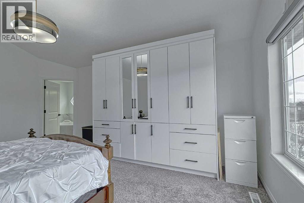 Single Family House for Sale in  Kincora Drive NW Kincora Calgary 