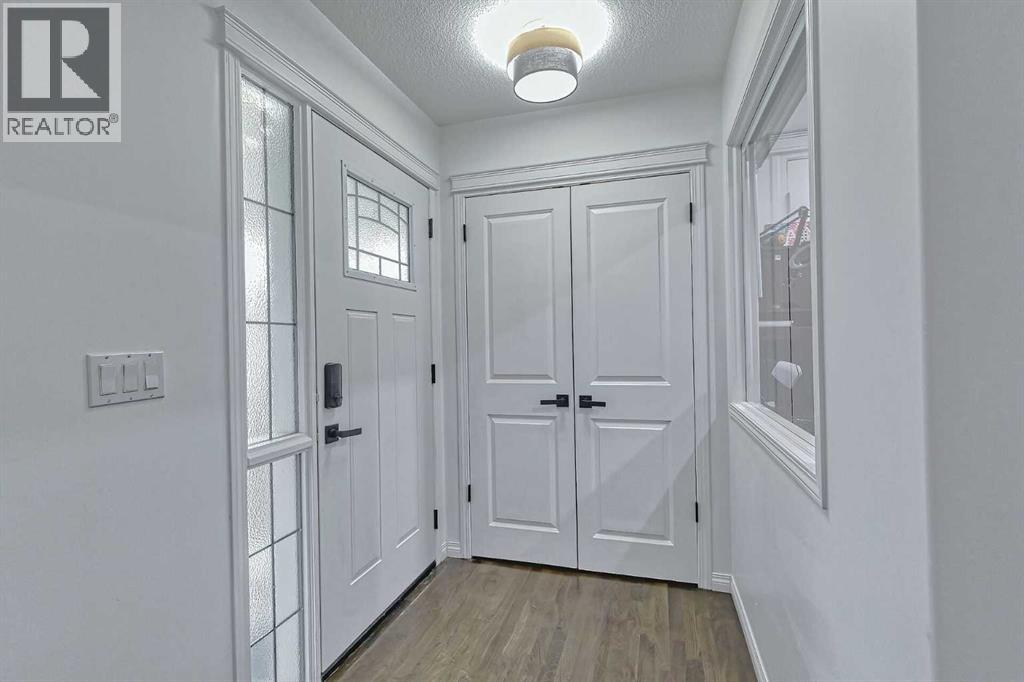 Single Family House for Sale in  Kincora Drive NW Kincora Calgary 