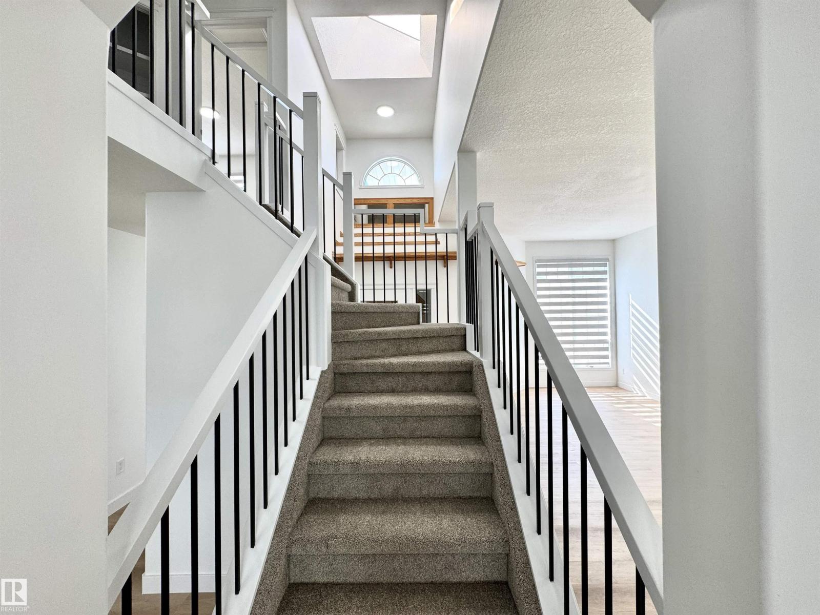 2908 44A AV NW, Edmonton