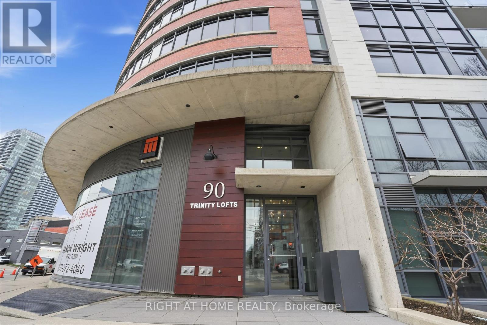 311 - 90 TRINITY STREET