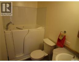 28 Crystal Drive, Edenwold Rm No 158, SK S4L1B3 Photo 13