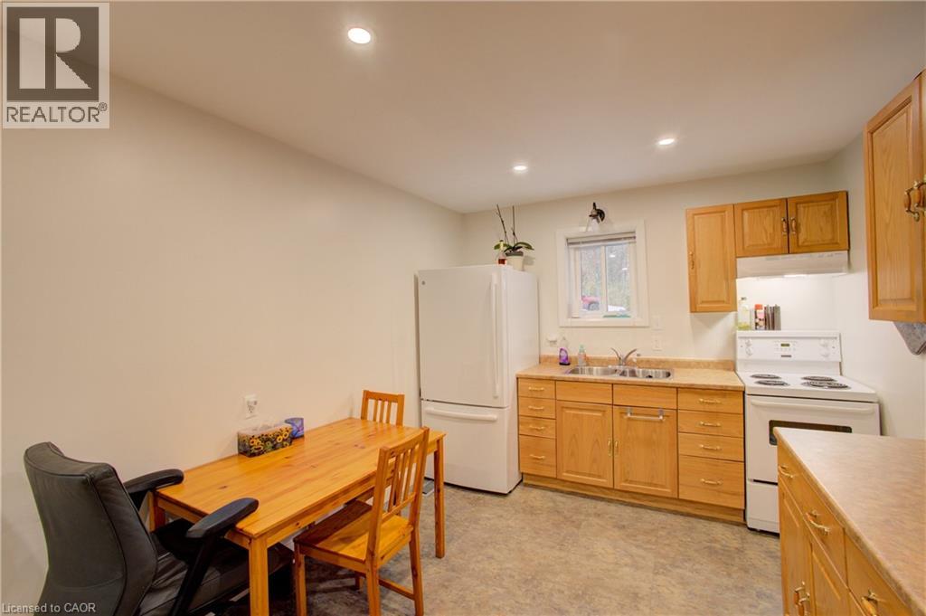 130 NORTH WATER Street, Mount Forest, Ontario, N0G2L3 — Photo 8