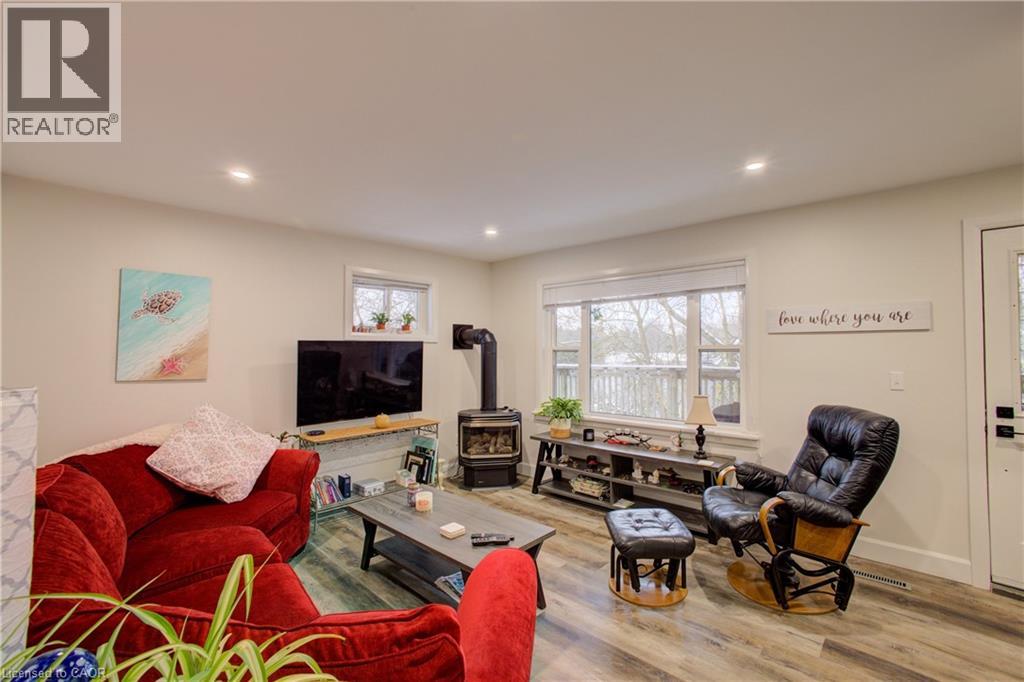 130 NORTH WATER Street, Mount Forest, Ontario, N0G2L3 — Photo 14