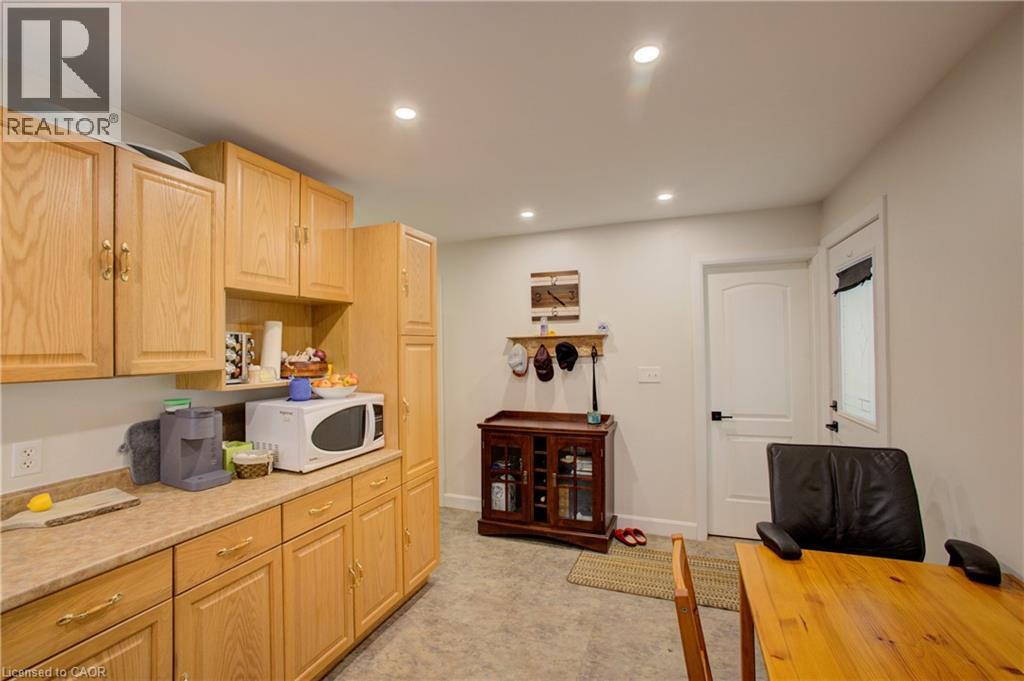 130 NORTH WATER Street, Mount Forest, Ontario, N0G2L3 — Photo 9
