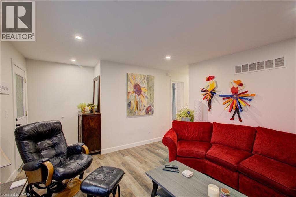 130 NORTH WATER Street, Mount Forest, Ontario, N0G2L3 — Photo 16