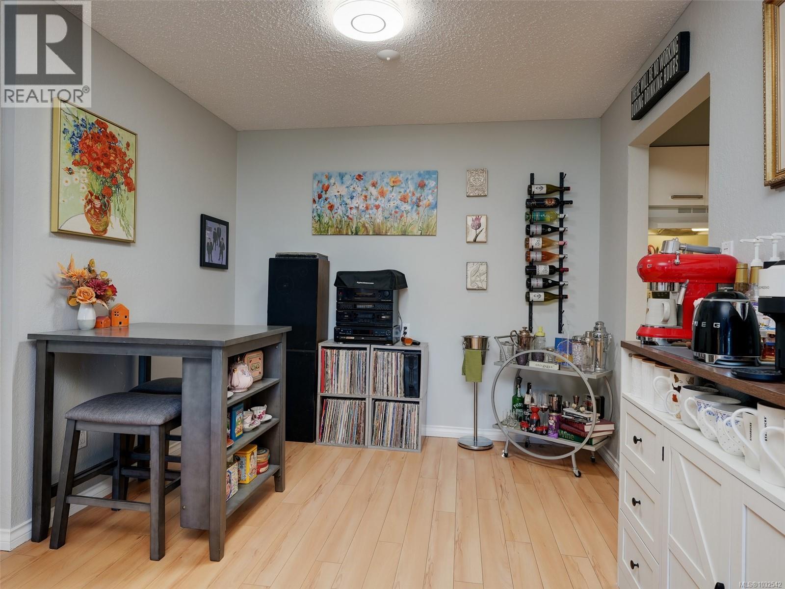 304 1537 Morrison St, Victoria