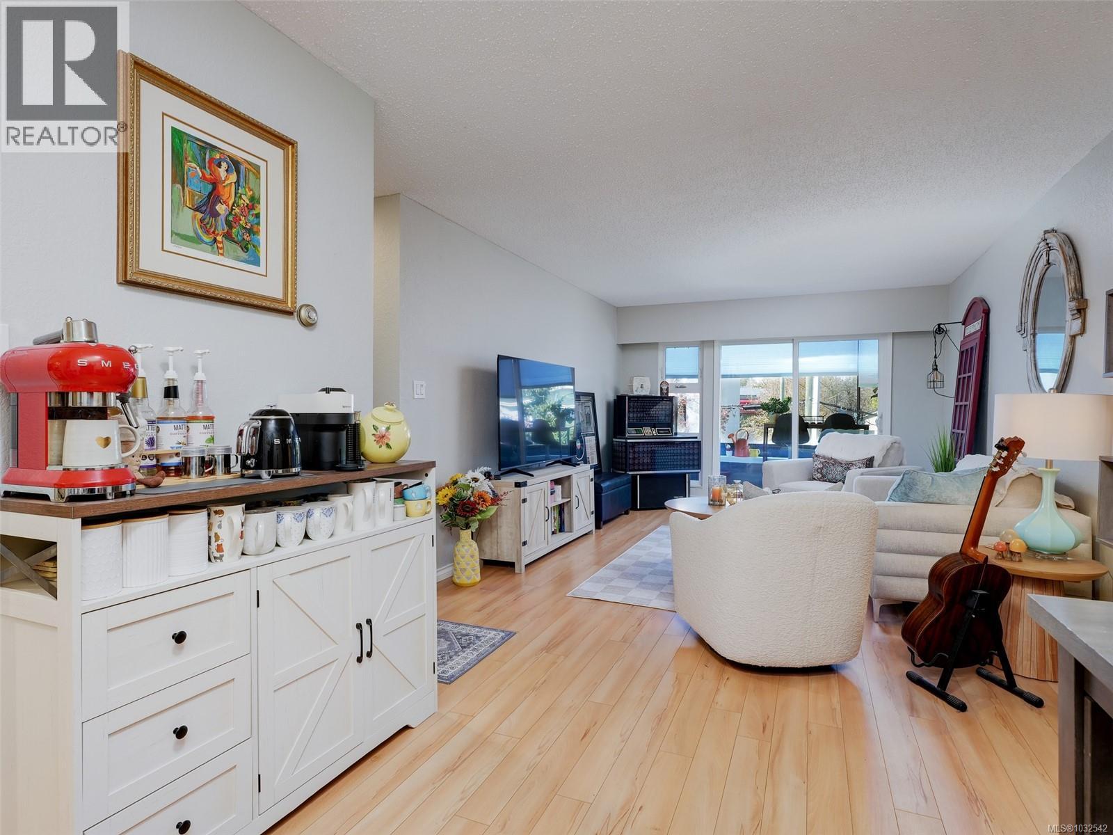 304 1537 Morrison St, Victoria