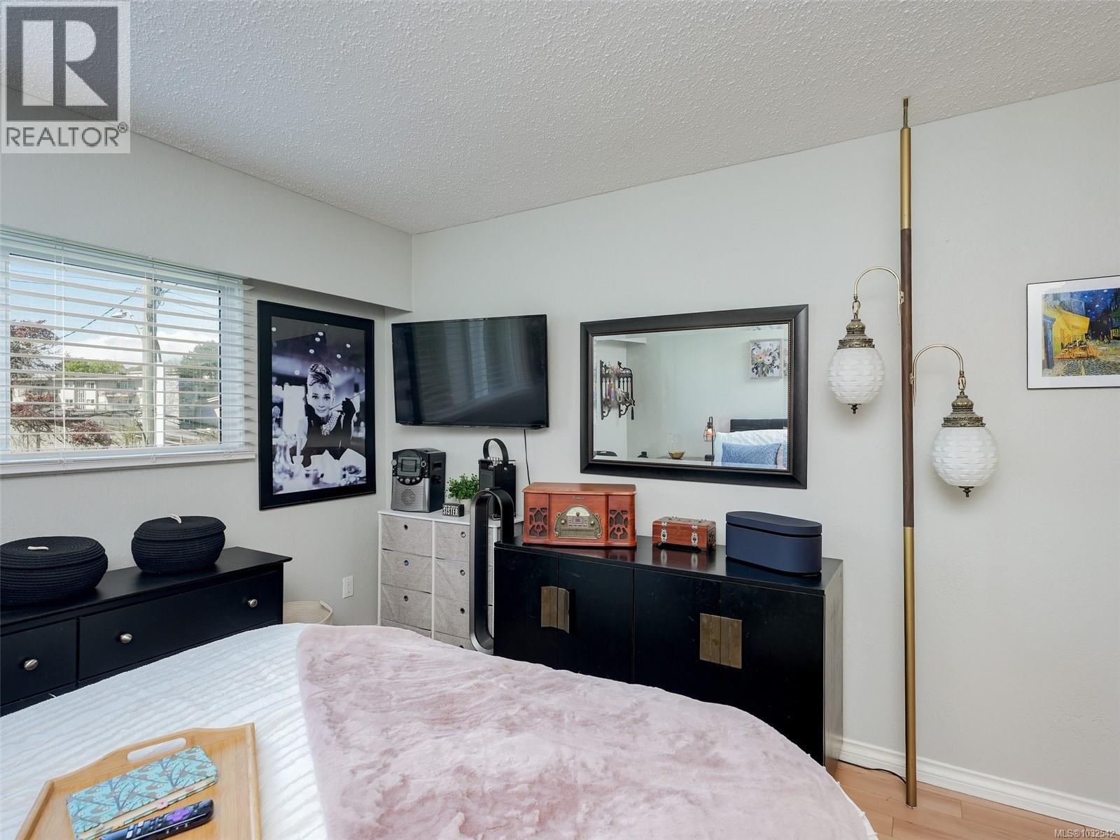 304 1537 Morrison St, Victoria