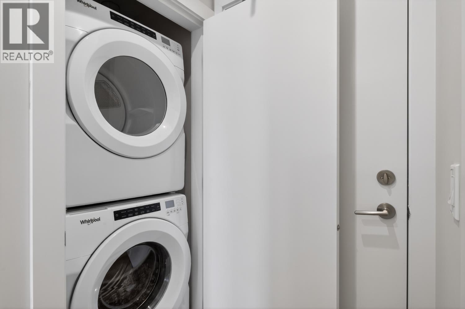 #209-1930 STARLING Drive, Tsawwassen