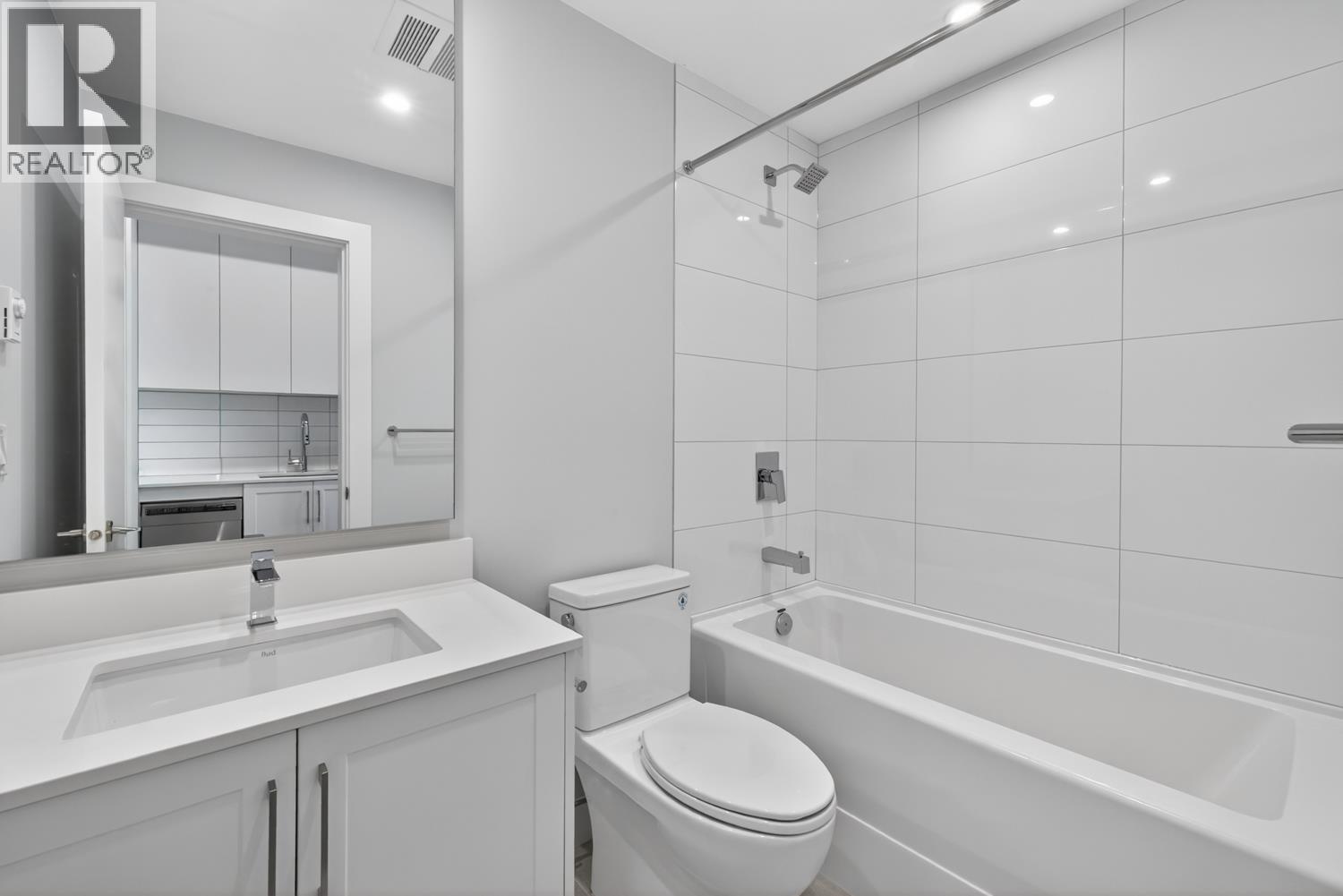 #209-1930 STARLING Drive, Tsawwassen