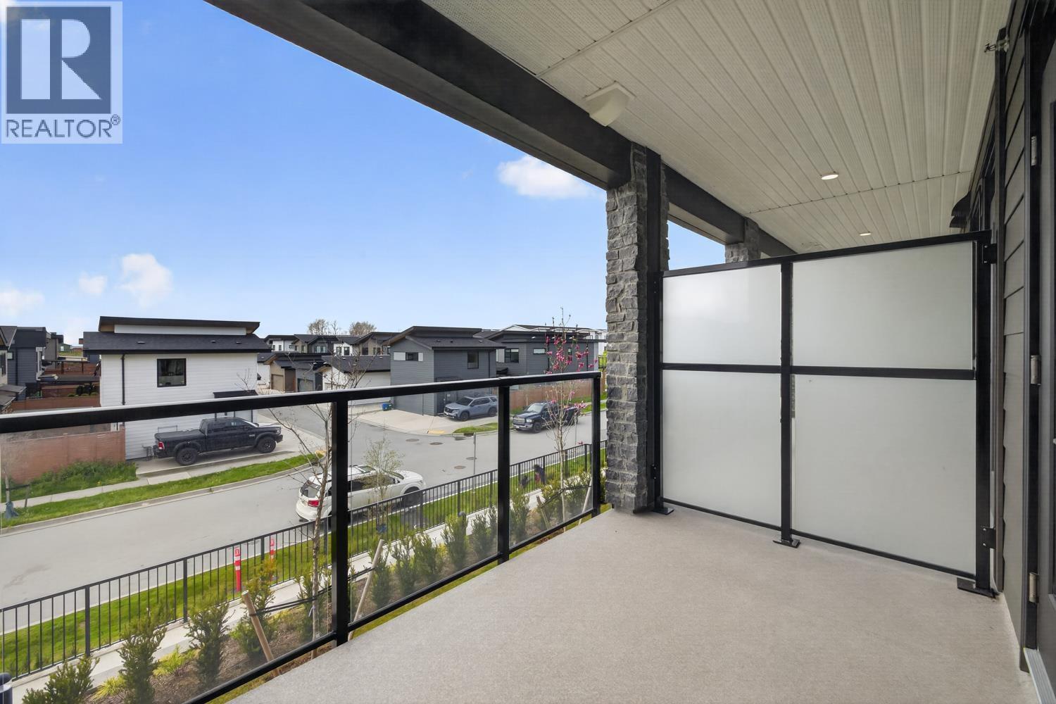 #209-1930 STARLING Drive, Tsawwassen