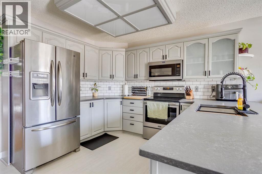 121 Castle Ridge Lane, Fort McMurray