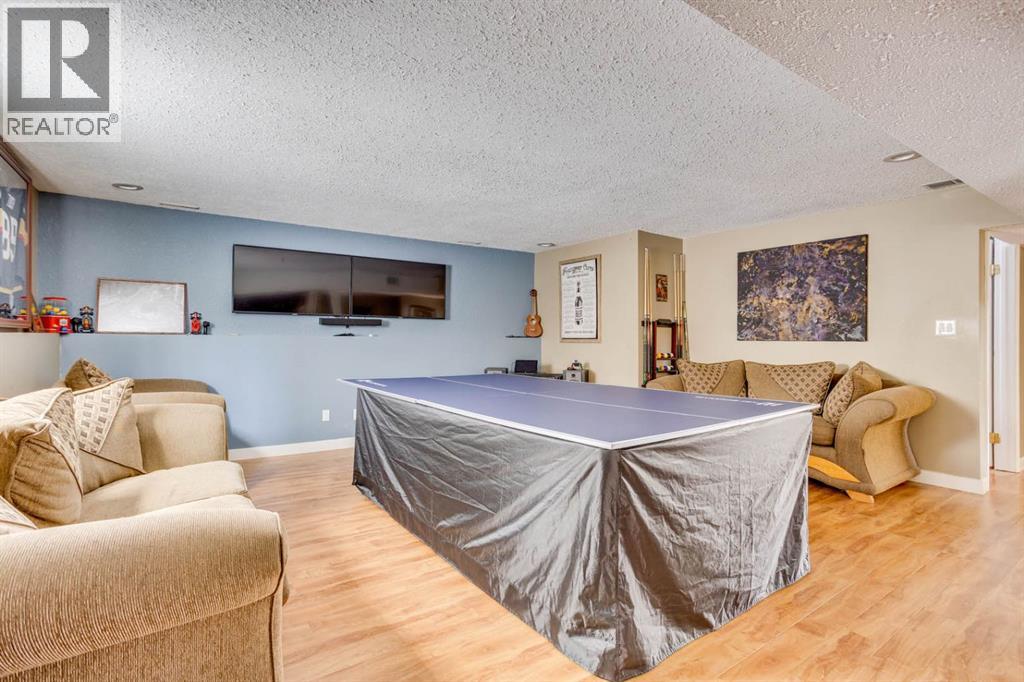 121 Castle Ridge Lane, Fort McMurray