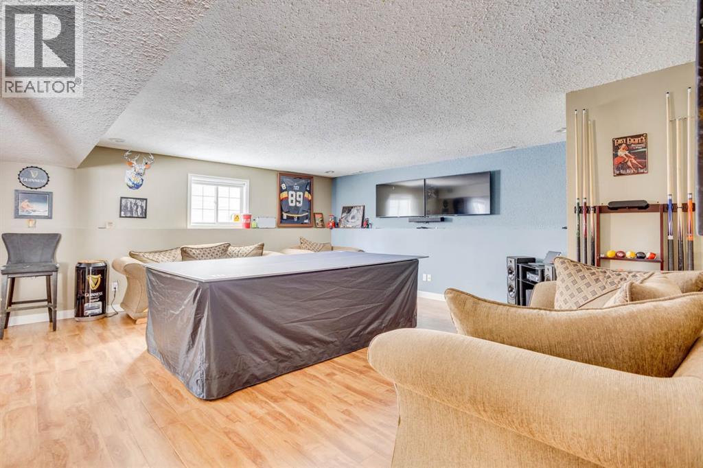 121 Castle Ridge Lane, Fort McMurray