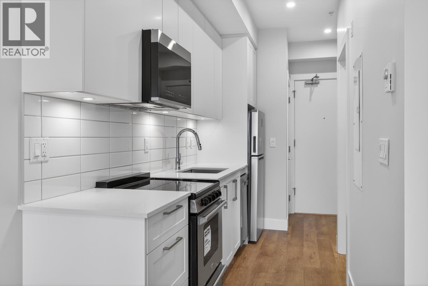 #209-1930 STARLING Drive, Tsawwassen