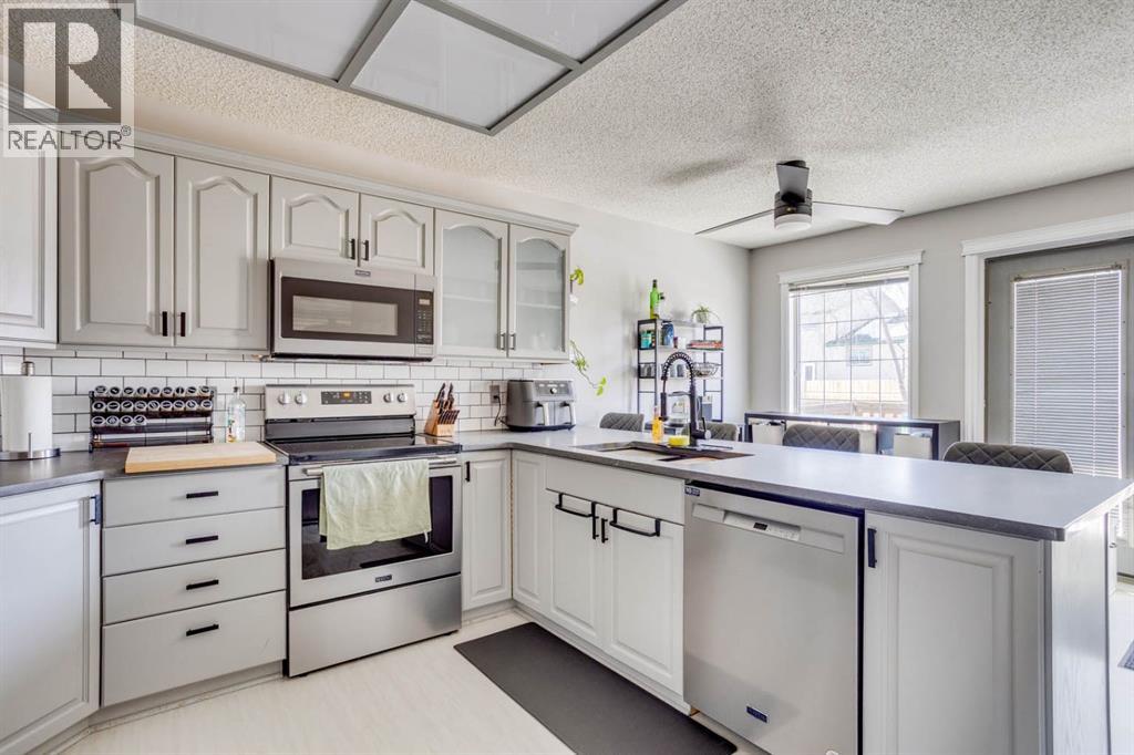 121 Castle Ridge Lane, Fort McMurray