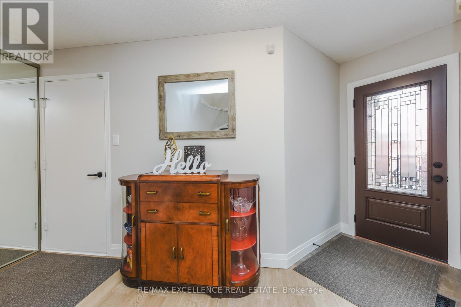 62 ATKINS CIRCLE - Image 3