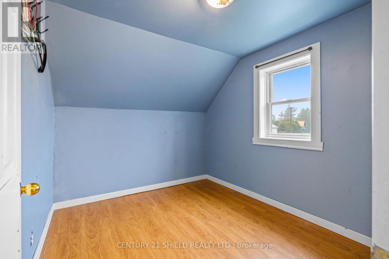 bedroom upstairs