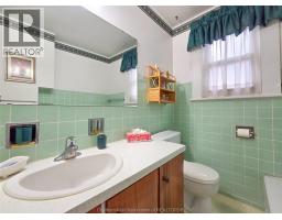 34 Park Avenue West, Chatham, ON N7M1V9 Photo 27