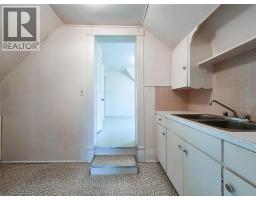 34 Park Avenue West, Chatham, ON N7M1V9 Photo 33