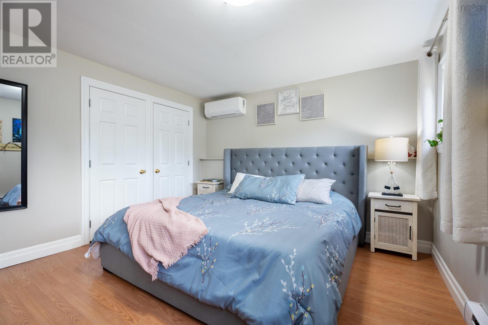 Property 26 of 50 of 99 Loriann Drive