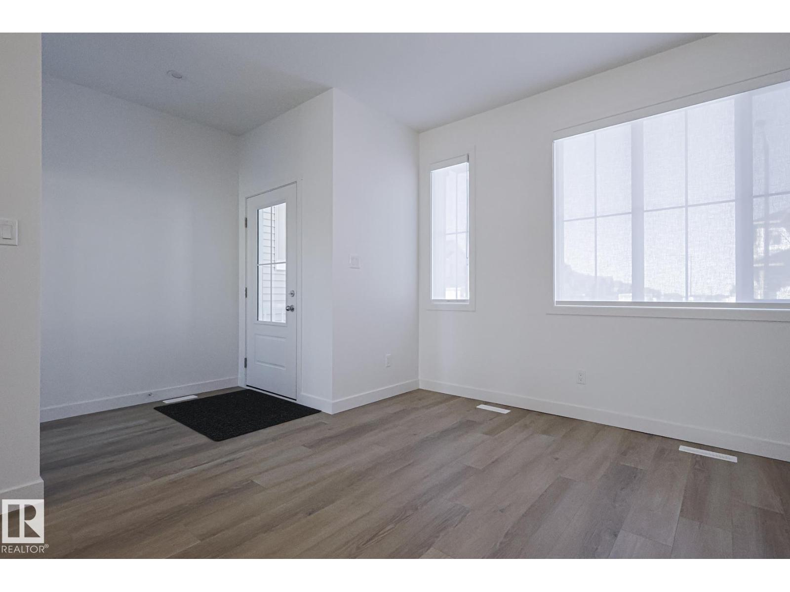 6343 KING WD SW, Edmonton