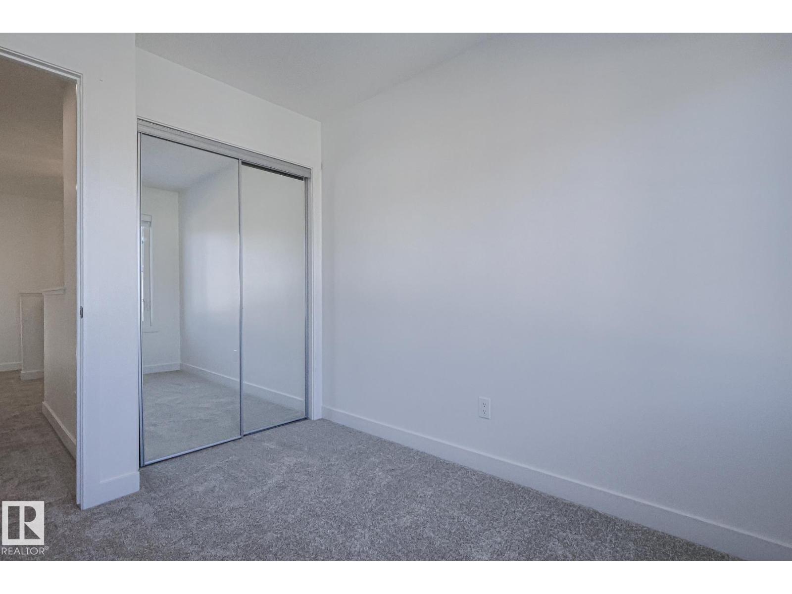 6343 KING WD SW, Edmonton