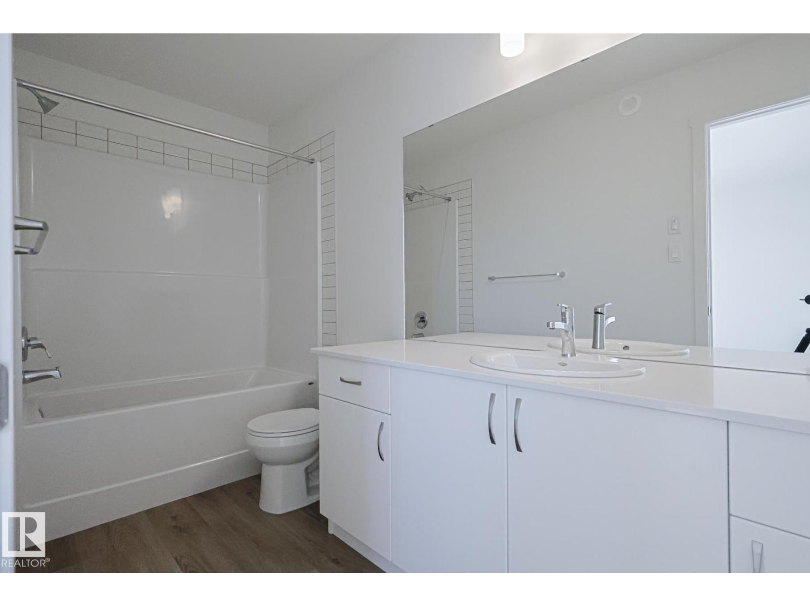 6343 KING WD SW, Edmonton