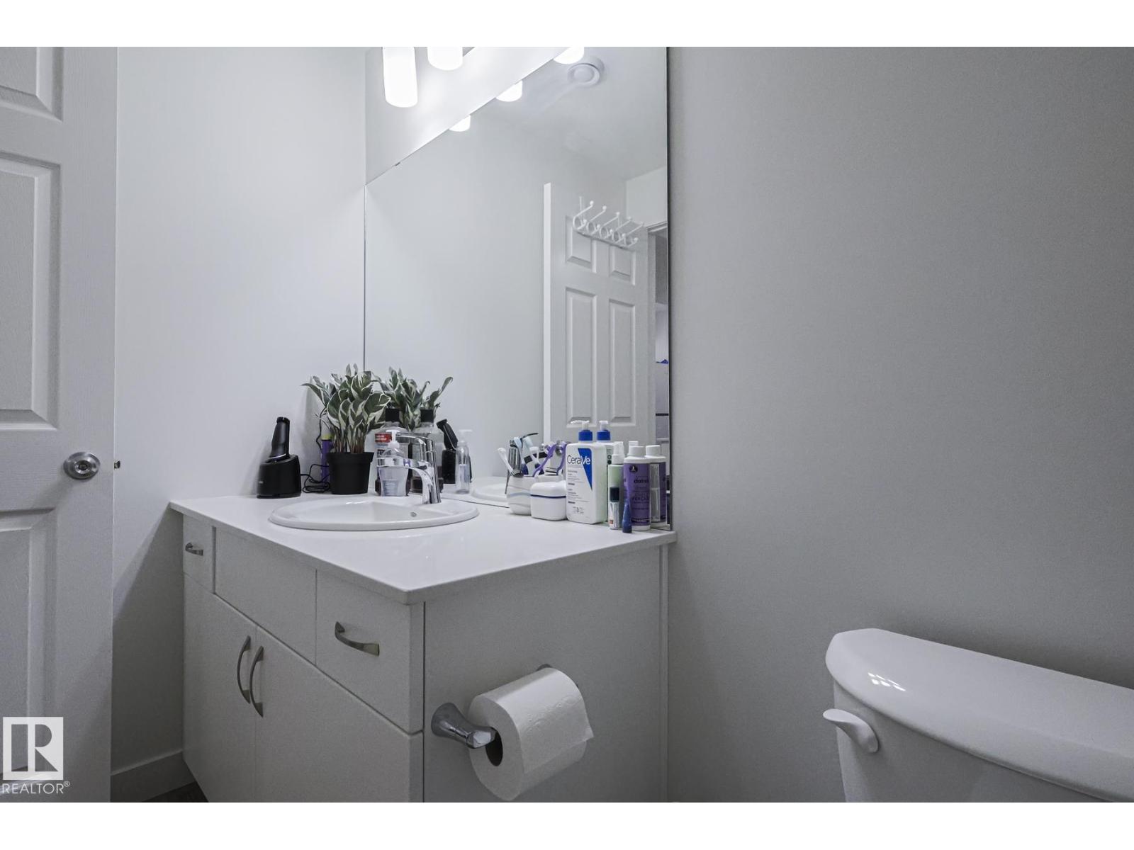 6343 KING WD SW, Edmonton