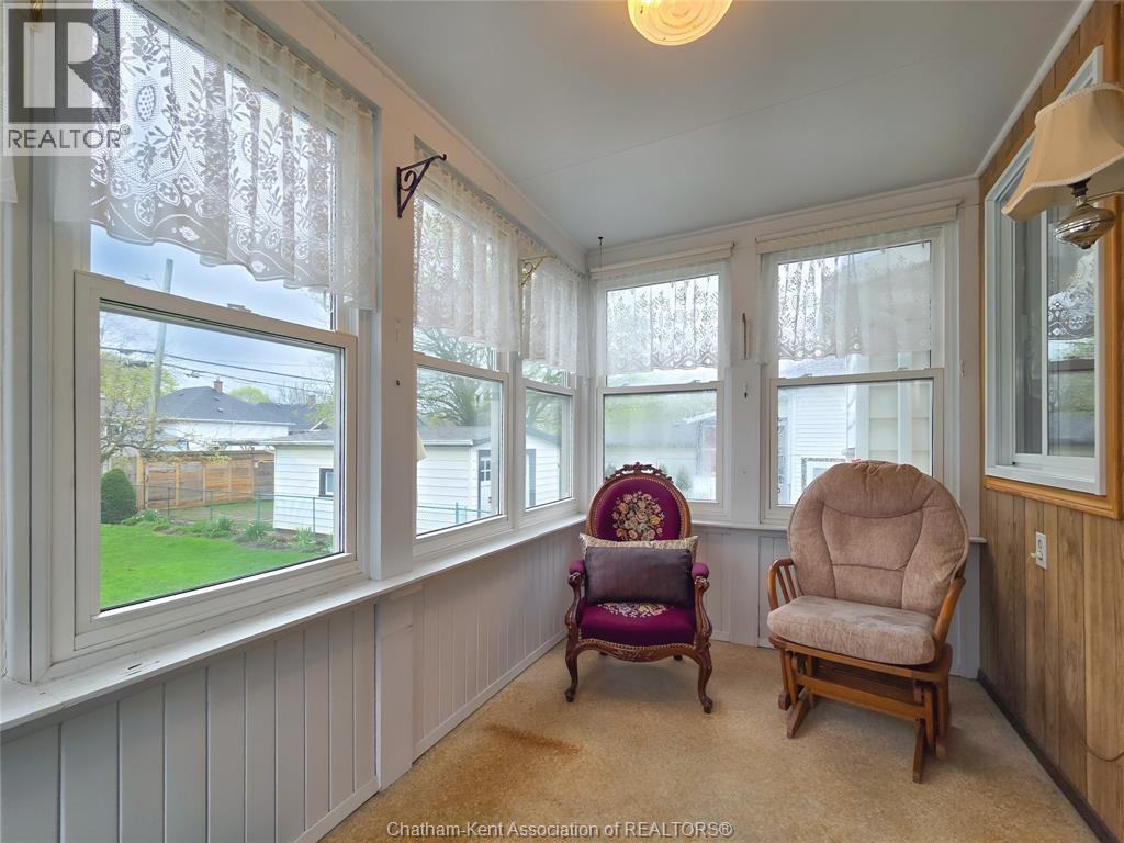 34 Park AVENUE West — photo 17