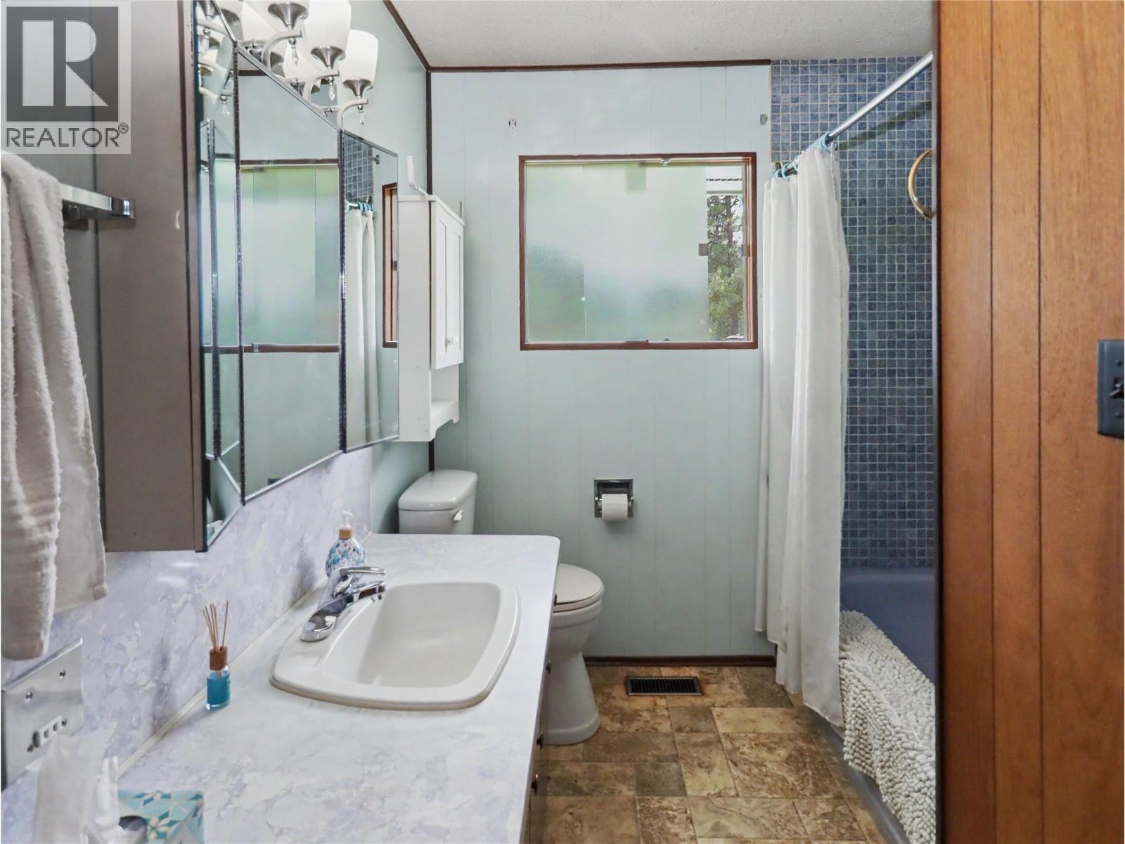 2990 68th Avenue - 11