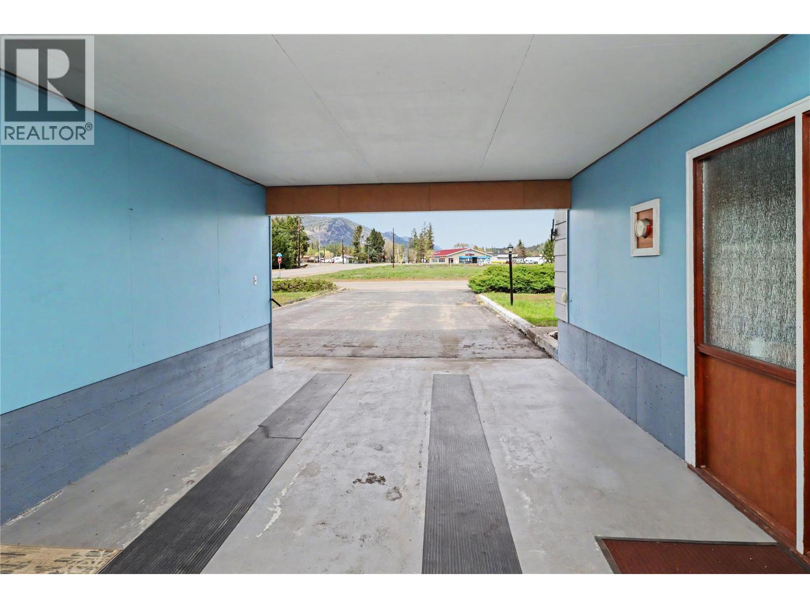 2990 68th Avenue - 25