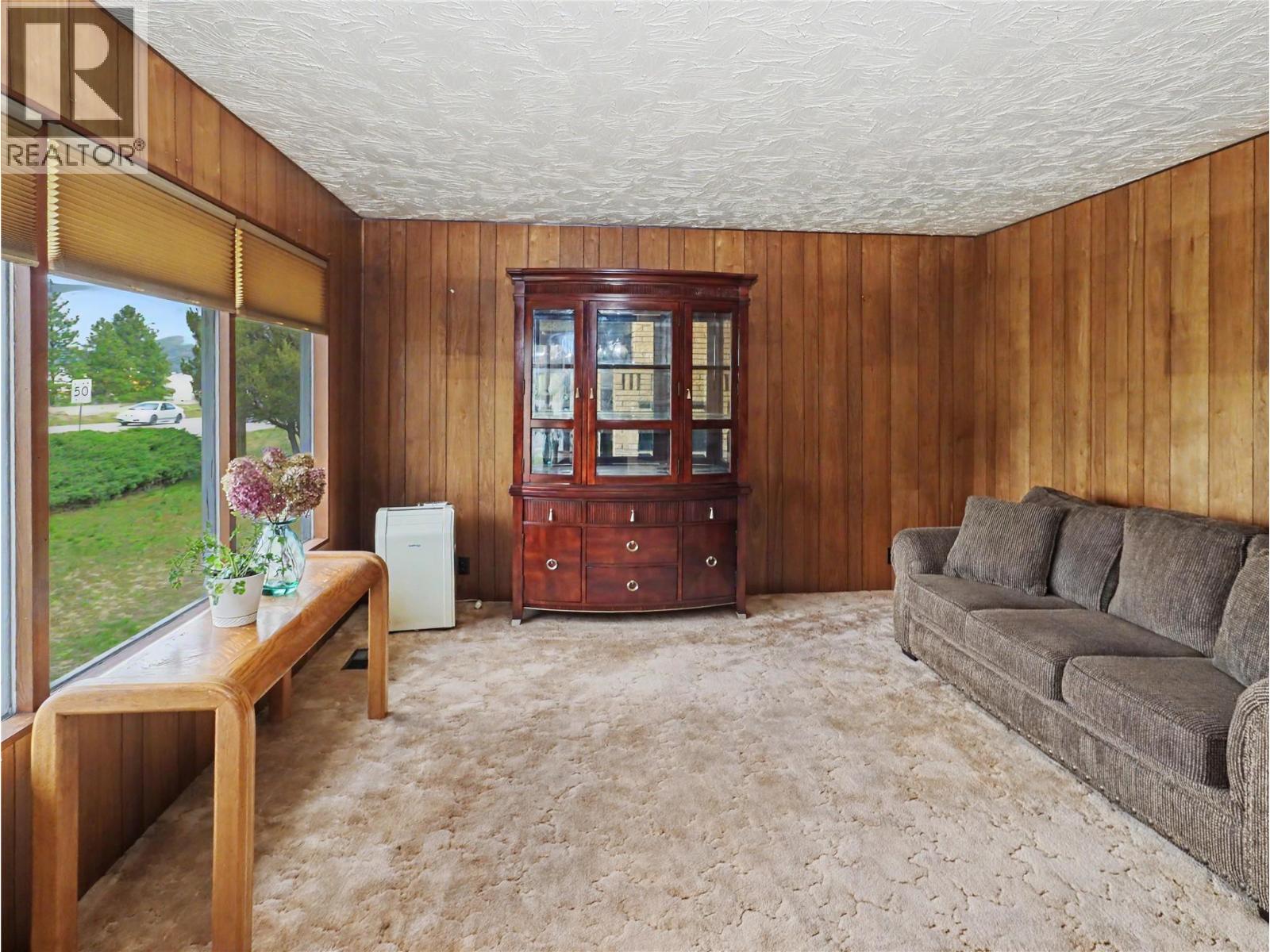 2990 68th Avenue - 8