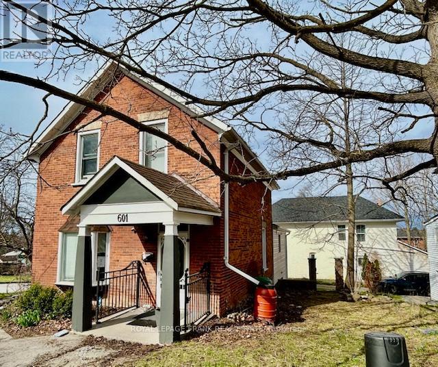 601 RUBIDGE STREET — photo 2