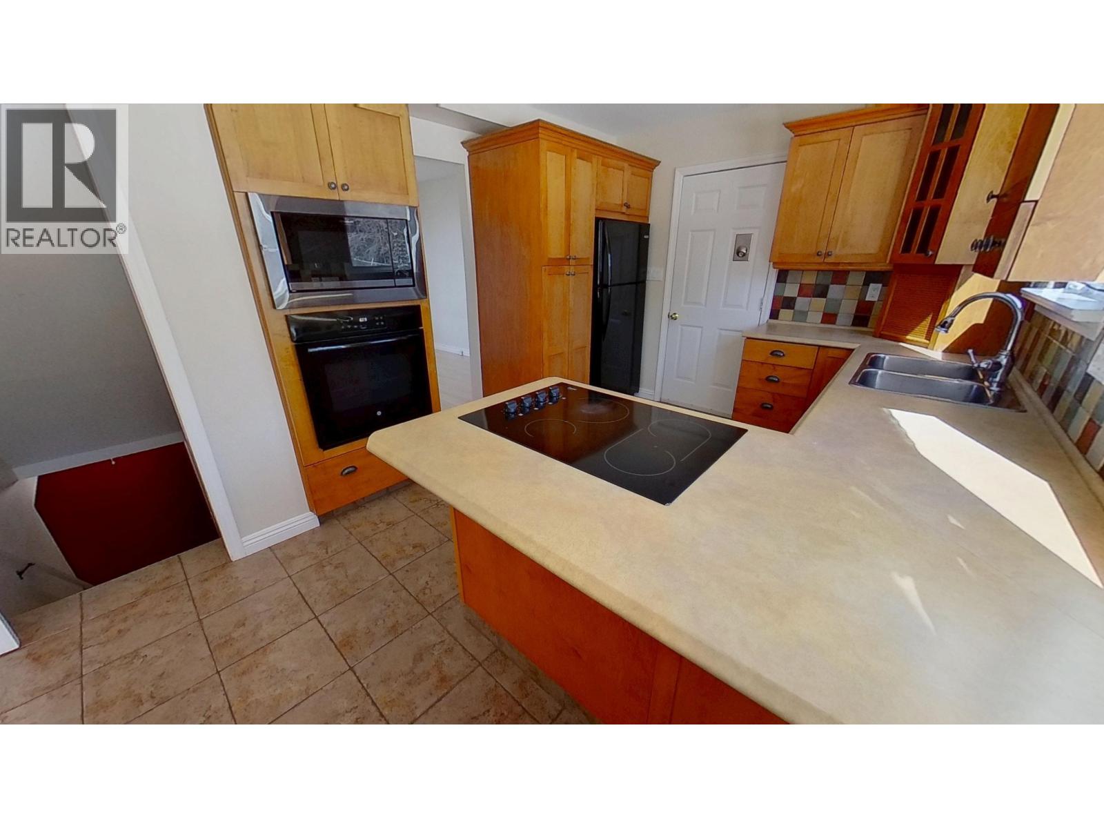 11319 93 STREET - 10